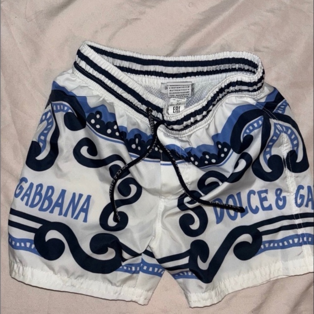 Dolce & gabbana trunks